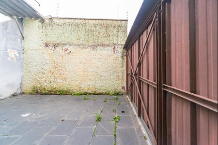 Casa à venda com 197m², 2 quartos e 1 vagaQuintal e Garagem