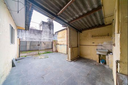 Casa à venda com 197m², 2 quartos e 1 vagaQuintal e Garagem casa 2