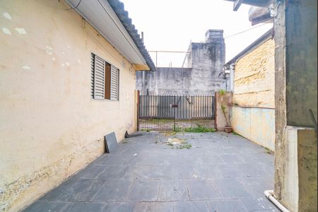 Casa à venda com 197m², 2 quartos e 1 vagaQuintal e Garagem casa 2
