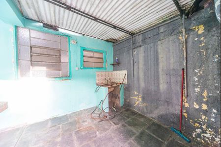 Casa à venda com 197m², 2 quartos e 1 vagaÁrea de Serviço