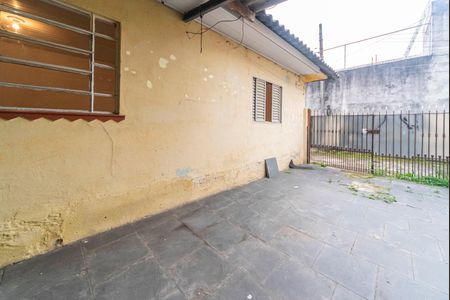 Casa à venda com 197m², 2 quartos e 1 vagaQuintal e Garagem casa 2
