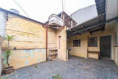 Casa à venda com 197m², 2 quartos e 1 vagaQuintal e Garagem casa 2