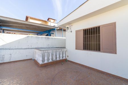 Casa para alugar com 120m², 3 quartos e sem vaga Casa para alugar com 120m², 3 quartos e sem vagaQuintal - Varanda