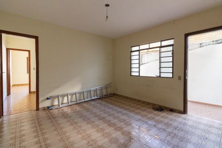 Sala de casa para alugar com 3 quartos, 120m² em Parque Ipe, São Paulo