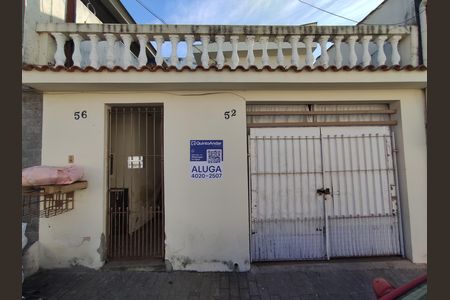 Casa para alugar com 120m², 3 quartos e sem vaga Casa para alugar com 120m², 3 quartos e sem vagaFachada
