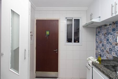 Casa de condomínio para alugar com 115m², 3 quartos e 3 vagasCozinha