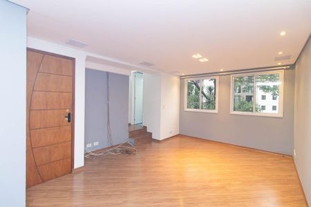 Casa de condomínio para alugar com 115m², 3 quartos e 3 vagasSala