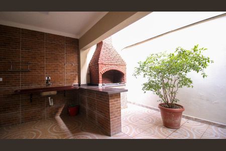 Casa para alugar com 159m², 2 quartos e 2 vagas