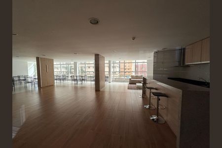 Apartamento para alugar com 31m², 1 quarto e 1 vaga Apartamento para alugar com 31m², 1 quarto e 1 vagaÁrea comum - Salão de festas