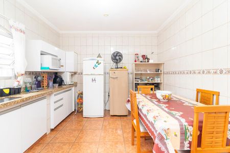 Casa à venda com 90m², 2 quartos e 2 vagasCozinha