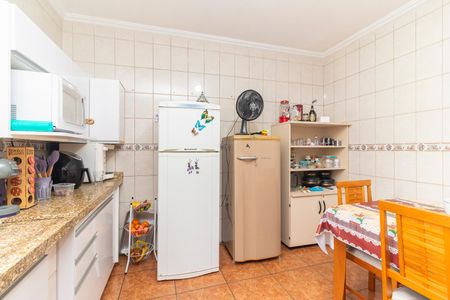 Casa à venda com 90m², 2 quartos e 2 vagasCozinha