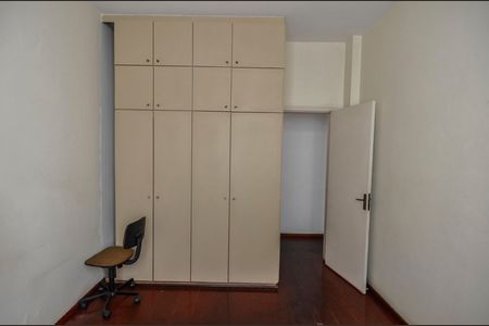 Quarto 1 de apartamento à venda com 2 quartos, 105m² em Tijuca, Rio de Janeiro