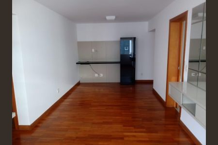 Apartamento para alugar com 2 quartos, 70m² em Funcionários, Belo Horizonte