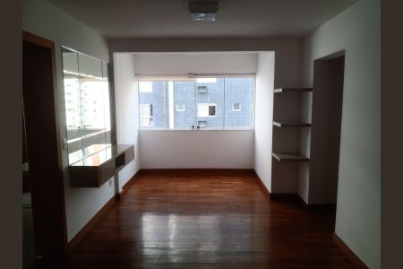 Apartamento para alugar com 2 quartos, 70m² em Funcionários, Belo Horizonte