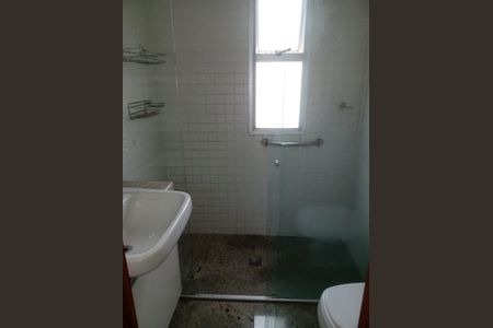 Apartamento para alugar com 70m², 2 quartos e 1 vaga