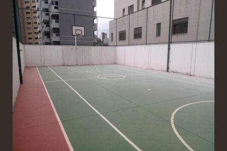 Apartamento para alugar com 70m², 2 quartos e 1 vaga