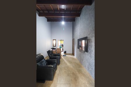 Casa para alugar com 2 quartos, 170m² em Parque Edu Chaves, São Paulo