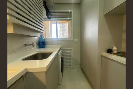 Apartamento à venda com 109m², 3 quartos e 2 vagas Apartamento à venda com 109m², 3 quartos e 2 vagasÁrea de Serviço