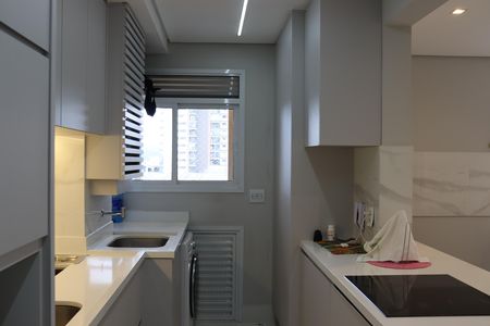 Apartamento à venda com 109m², 3 quartos e 2 vagas Apartamento à venda com 109m², 3 quartos e 2 vagasÁrea de Serviço