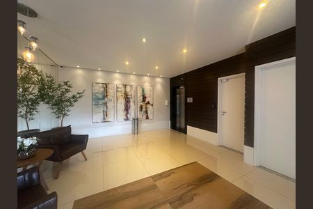 Apartamento à venda com 109m², 3 quartos e 2 vagas Apartamento à venda com 109m², 3 quartos e 2 vagasHall de entrada