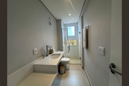 Apartamento à venda com 109m², 3 quartos e 2 vagas Apartamento à venda com 109m², 3 quartos e 2 vagasBanheiro Social
