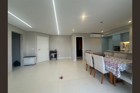 Sala de apartamento à venda com 3 quartos, 109m² em Centro Comercial Jubran, Barueri