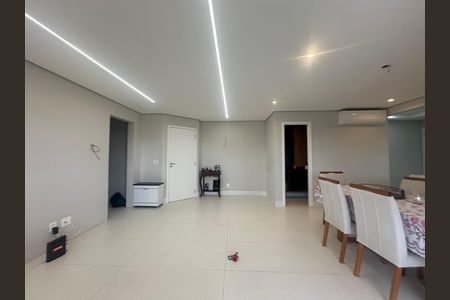 Apartamento à venda com 109m², 3 quartos e 2 vagas Apartamento à venda com 109m², 3 quartos e 2 vagasSala