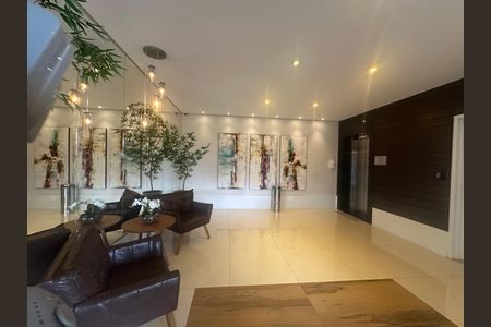 Apartamento à venda com 109m², 3 quartos e 2 vagas Apartamento à venda com 109m², 3 quartos e 2 vagasHall de entrada