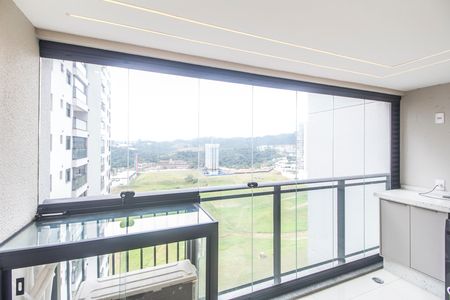 Apartamento à venda com 64m², 2 quartos e 2 vagas Apartamento à venda com 64m², 2 quartos e 2 vagasVaranda