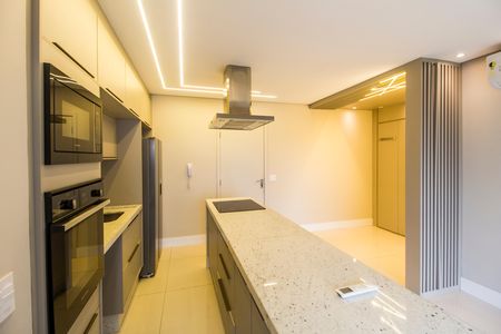 Apartamento à venda com 64m², 2 quartos e 2 vagas Apartamento à venda com 64m², 2 quartos e 2 vagasCozinha
