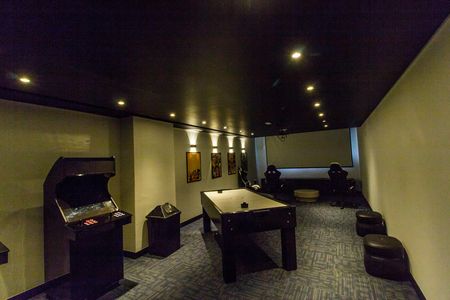 Apartamento à venda com 64m², 2 quartos e 2 vagas Apartamento à venda com 64m², 2 quartos e 2 vagasSala de Jogos