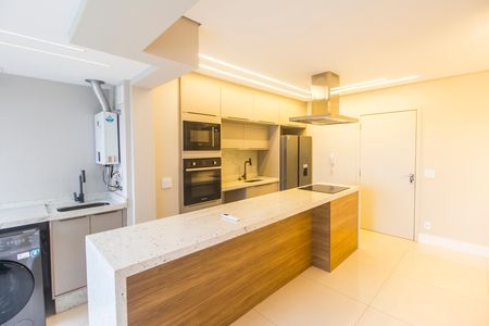 Apartamento à venda com 64m², 2 quartos e 2 vagas Apartamento à venda com 64m², 2 quartos e 2 vagasSala