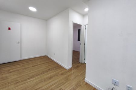 Sala de apartamento para alugar com 2 quartos, 45m² em Jardim Ibirapuera, Campinas