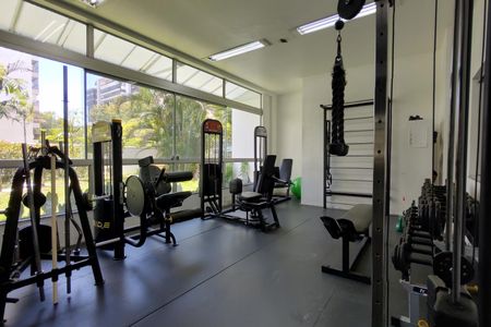 Apartamento à venda com 91m², 3 quartos e 1 vaga Apartamento à venda com 91m², 3 quartos e 1 vagaÁrea comum - Academia
