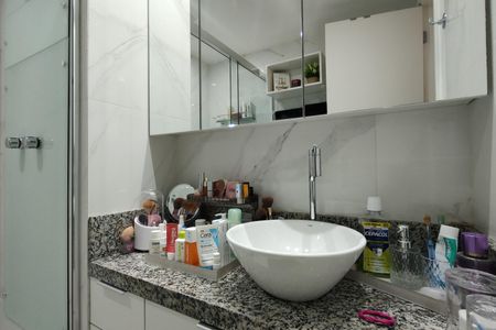 Apartamento à venda com 91m², 3 quartos e 1 vaga Apartamento à venda com 91m², 3 quartos e 1 vagaBanheiro da Suíte