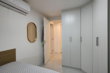 Apartamento à venda com 91m², 3 quartos e 1 vaga Apartamento à venda com 91m², 3 quartos e 1 vagaBanheiro da Suíte