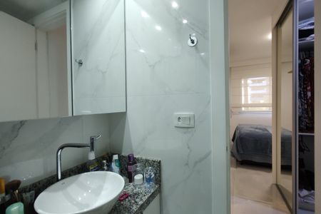 Apartamento à venda com 91m², 3 quartos e 1 vaga Apartamento à venda com 91m², 3 quartos e 1 vagaBanheiro da Suíte