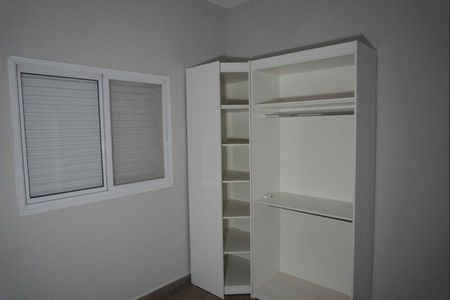Casa de condomínio para alugar com 296m², 2 quartos e 4 vagasSuíte 2