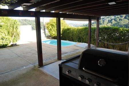 Casa de condomínio para alugar com 296m², 2 quartos e 4 vagasChurrasqueira