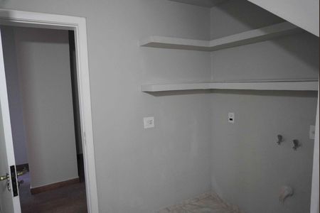 Casa de condomínio para alugar com 296m², 2 quartos e 4 vagasÁrea de Serviço