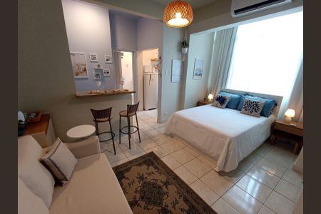 Sala / Quarto de apartamento para alugar com 1 quarto, 45m² em Aparecida, Santos