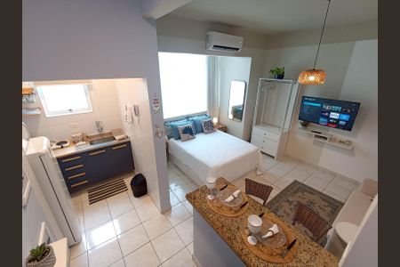 Sala / Quarto de apartamento para alugar com 1 quarto, 45m² em Aparecida, Santos
