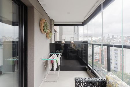 Varanda de apartamento para alugar com 2 quartos, 66m² em Pinheiros, São Paulo
