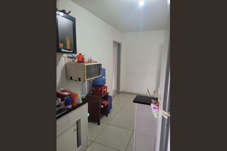 Casa à venda com 360m², 4 quartos e 5 vagas Casa à venda com 360m², 4 quartos e 5 vagasCozinha