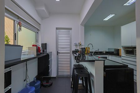 Apartamento à venda com 141m², 4 quartos e 3 vagas
