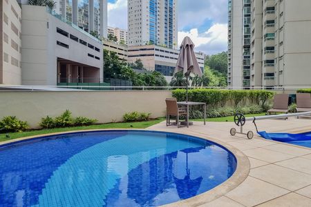 Apartamento à venda com 141m², 4 quartos e 3 vagas