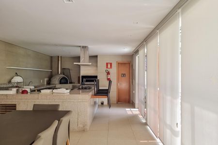 Apartamento à venda com 141m², 4 quartos e 3 vagas