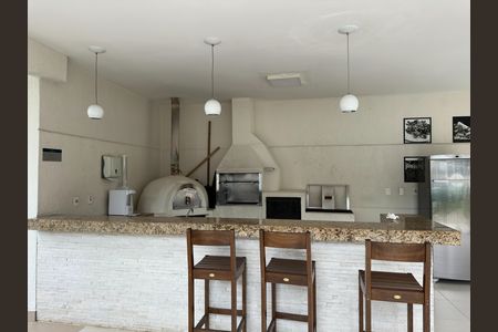 Apartamento para alugar com 108m², 3 quartos e 2 vagas Apartamento para alugar com 108m², 3 quartos e 2 vagasÁrea comum - Churrasqueira