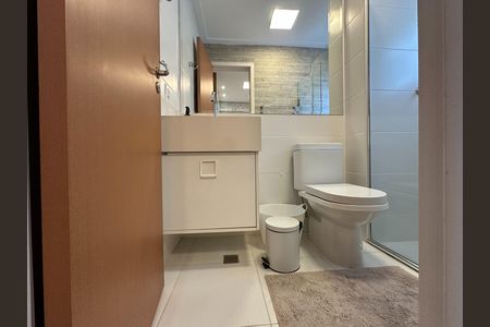 Apartamento para alugar com 108m², 3 quartos e 2 vagas Apartamento para alugar com 108m², 3 quartos e 2 vagasBanheiro da Suíte 1