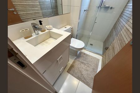 Apartamento para alugar com 108m², 3 quartos e 2 vagas Apartamento para alugar com 108m², 3 quartos e 2 vagasBanheiro da Suíte 3